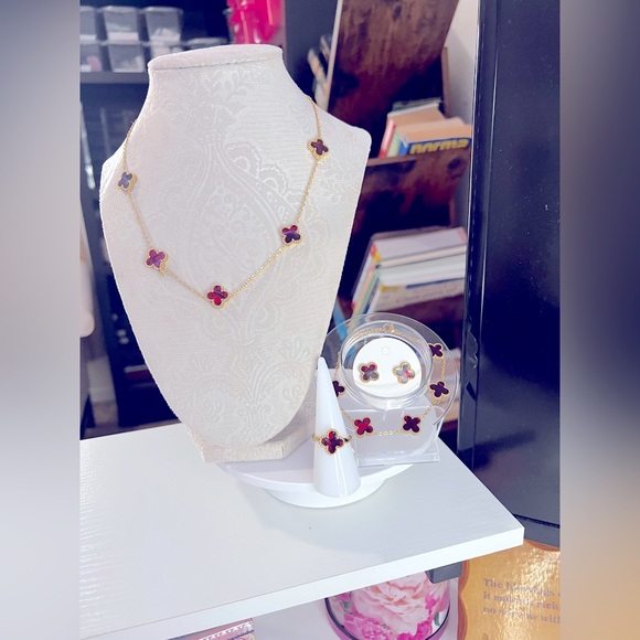 4pc Necklace, Earrings, Bracelet Ring Elegant Floral Jewe… - Picture 1 of 5